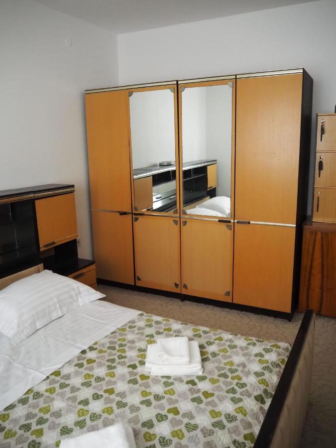 Holiday Home Toncica - Rogotin Екстер'єр фото